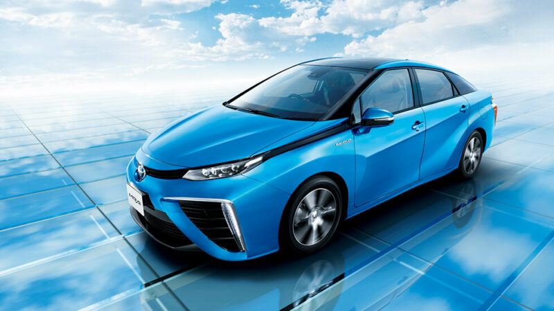 "Tesla" กับการเติบโตของรถพลังงานไฟฟ้า