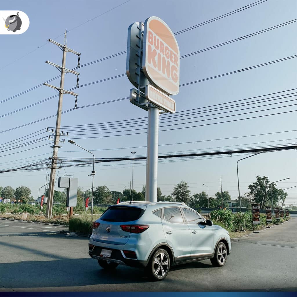 [ทริปประหยัด] กำแบงก์พันใบเดียว เที่ยว ‘ลำตะคอง โคราช’ ด้วยรถ EV